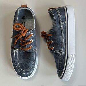 Highland Outfitters • 12 • Blue Camo Canvas Lace Up Boat Shoe